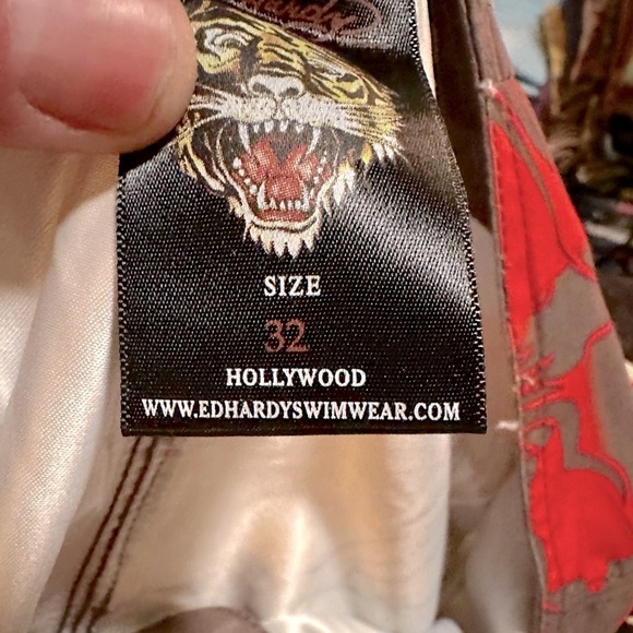 🩳 🏊‍♂️ Ed Hardy Christian Audigier Tiger Print Swim Trunks Size 32 🩳🏊‍♂️​​​ - Picture 5 of 7